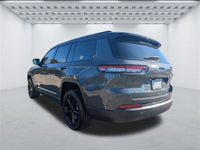 2025 Jeep Grand Cherokee Altitude X photo 4