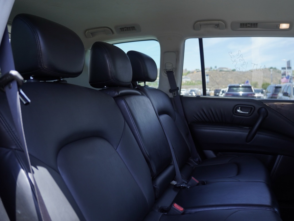 2022 Nissan Armada SV photo 30