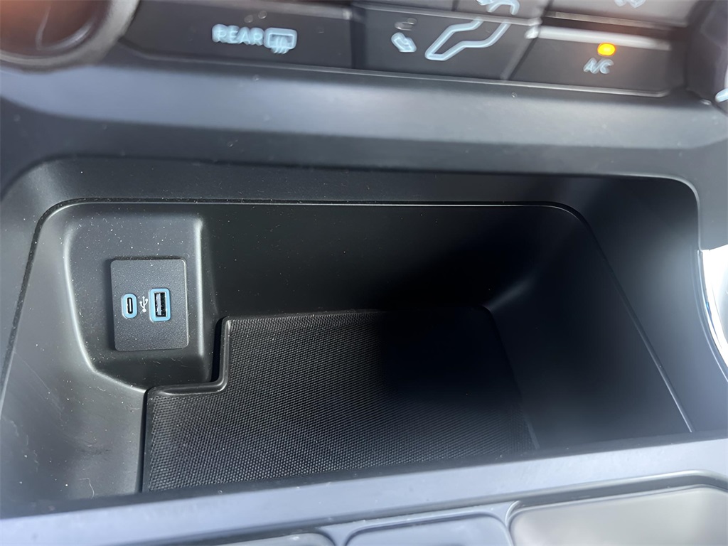 2022 Ford F-150 XL photo 27