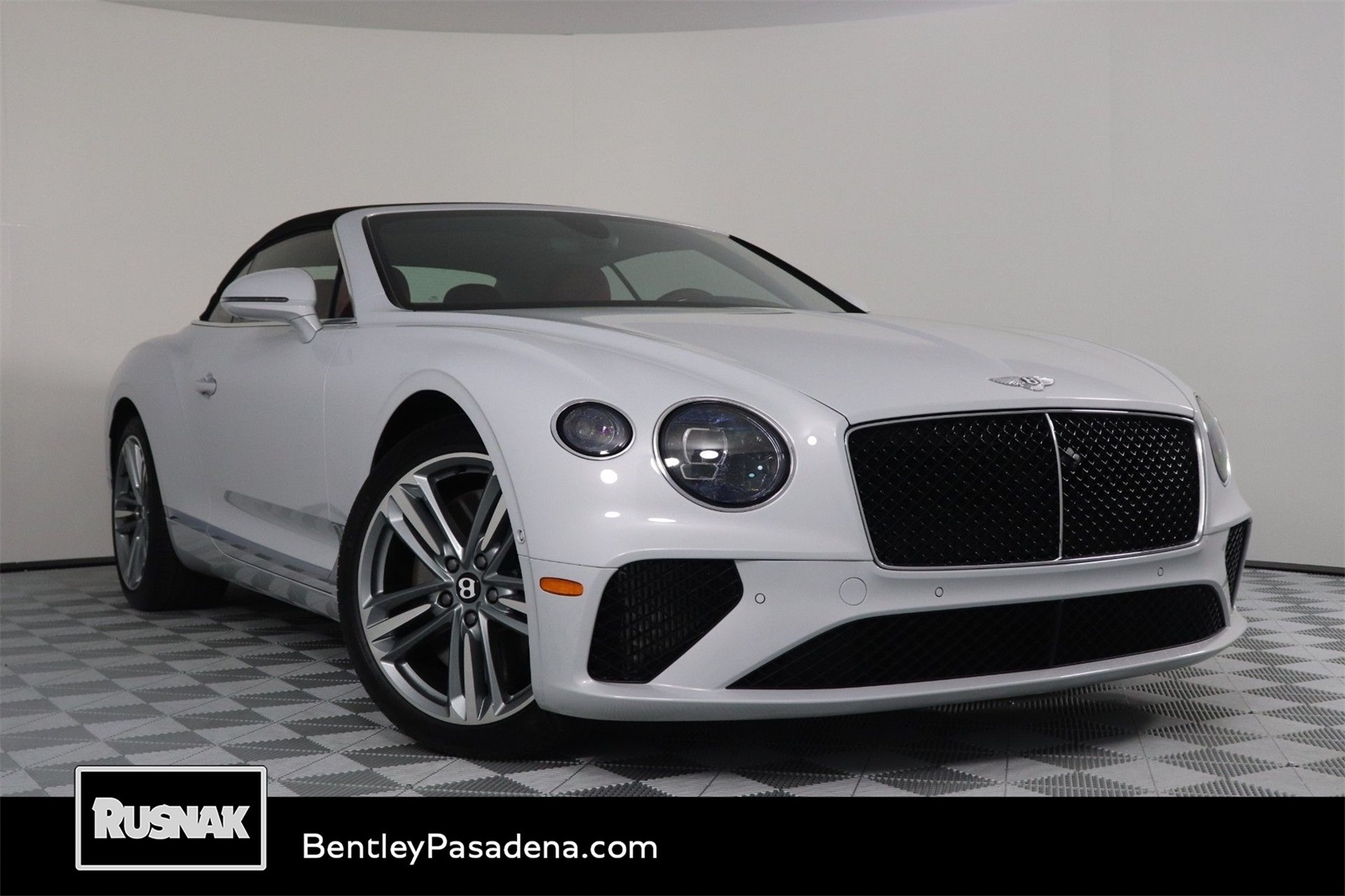 New 2024 Ice Bentley GT V8 Convertible image 1