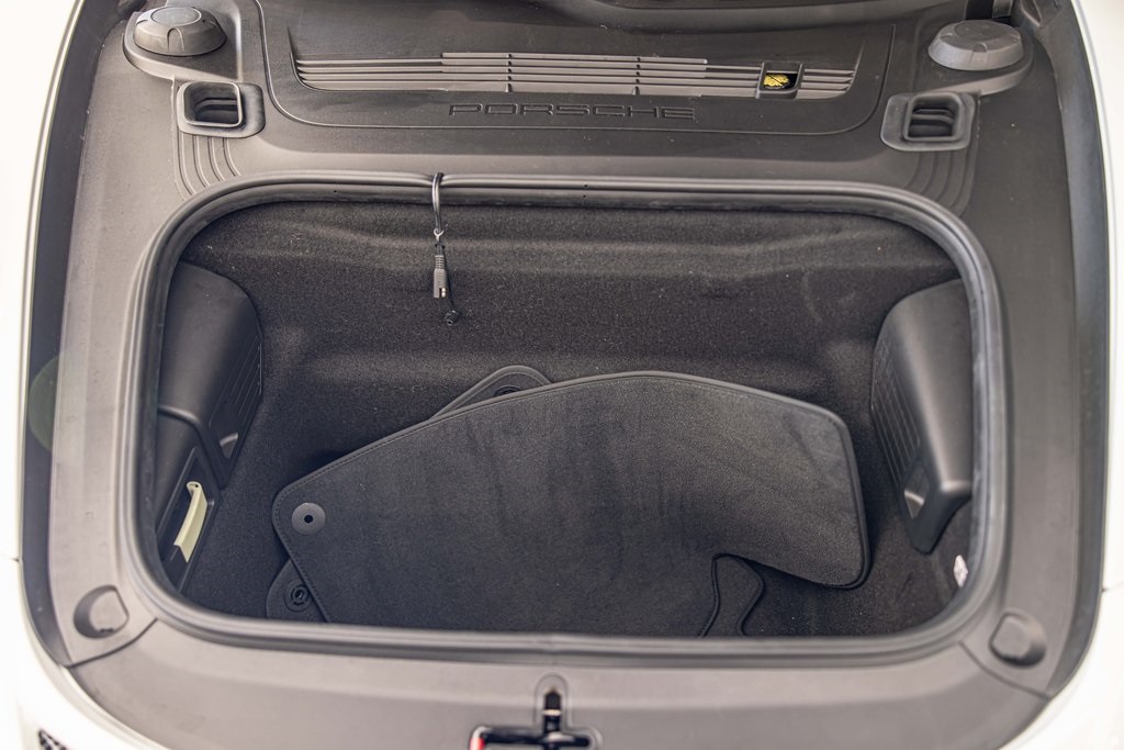 2019 PORSCHE 911 - Image 6