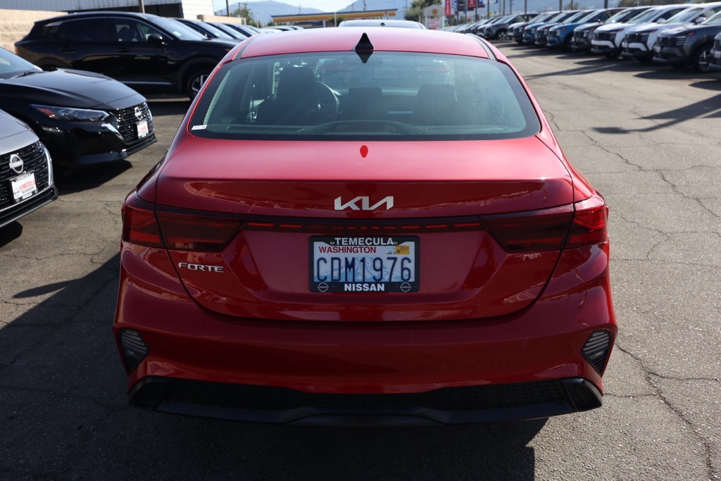 2024 Kia Forte LXS photo 4