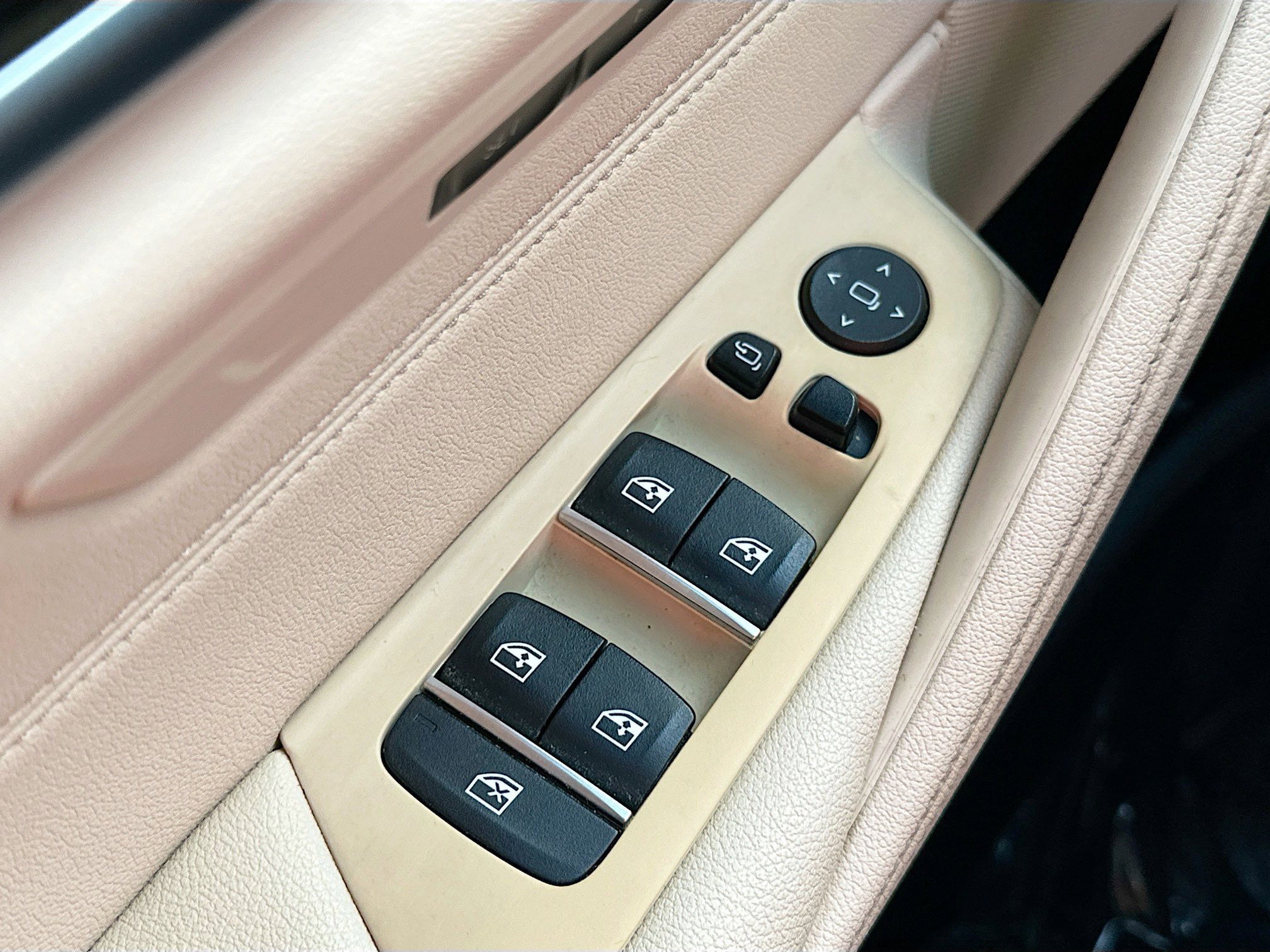 2022 Bmw 540i photo 16