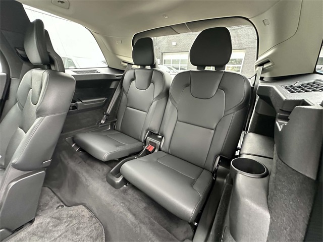 2023 Volvo XC90 Recharge T8 Plus photo 22