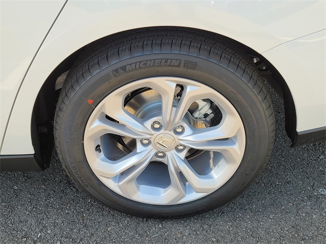 2025 Honda Accord 1.5T LX photo 4