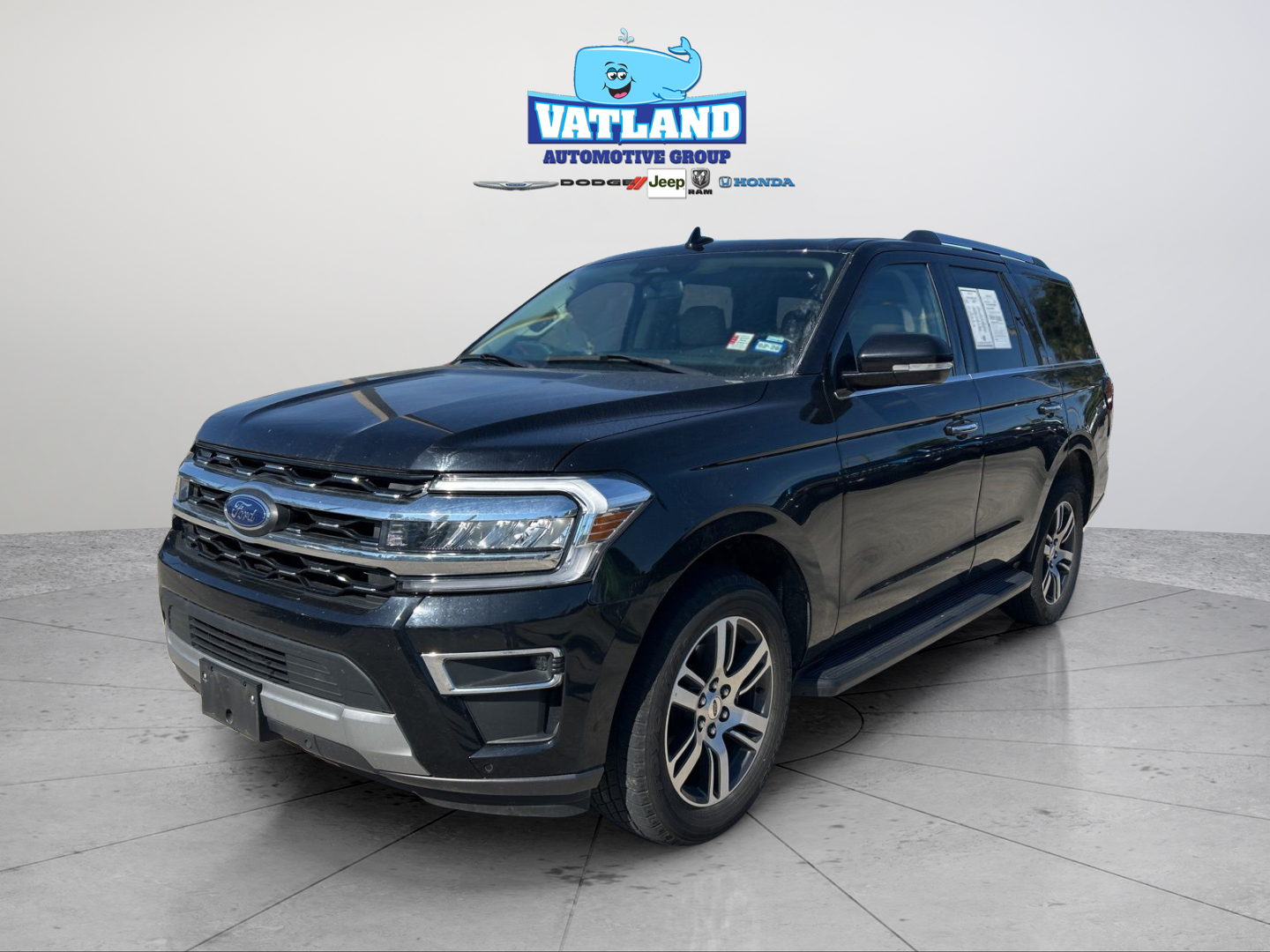 2024 Ford Expedition Limited's photo