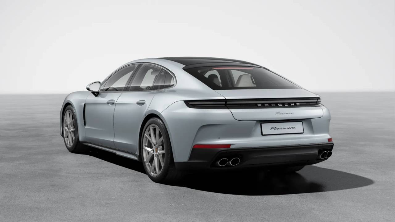 2026 Porsche Panamera 4 photo 3