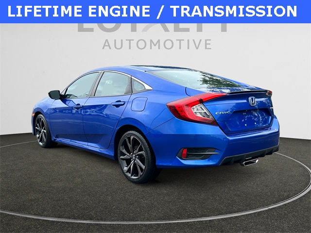 2019 Honda Civic Sport photo 3