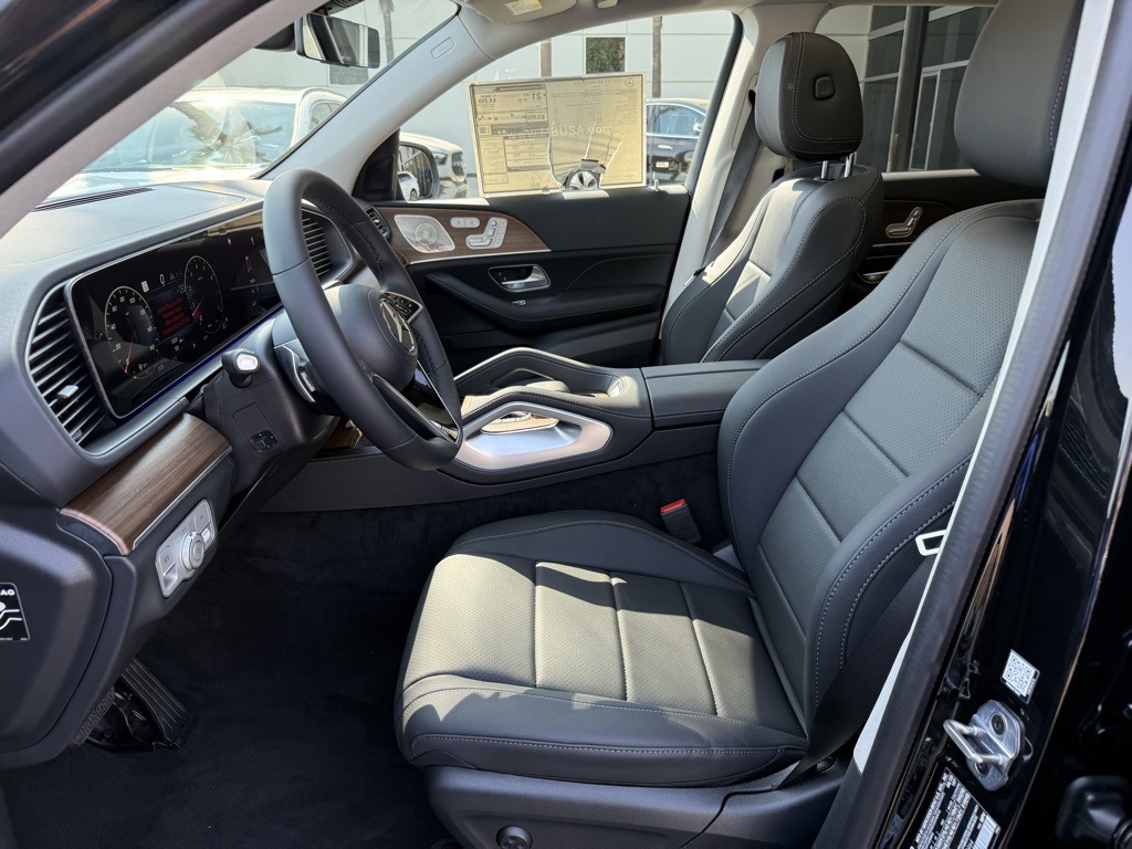 2026 Mercedes Benz GLE 450 4MATIC photo 4