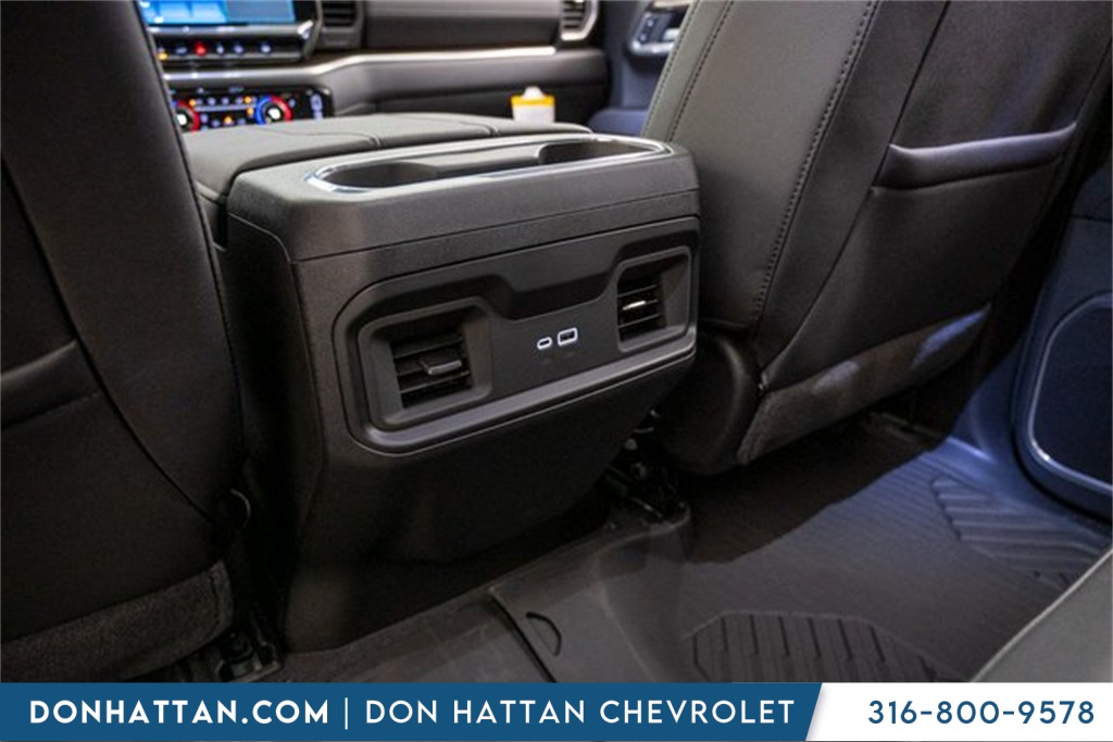 2026 Chevrolet Silverado RST photo 27