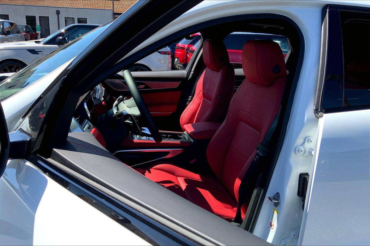 2026 Jaguar F-PACE P250 R-Dynamic S photo 9
