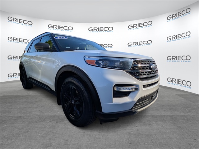 2021 Ford Explorer XLT's photo