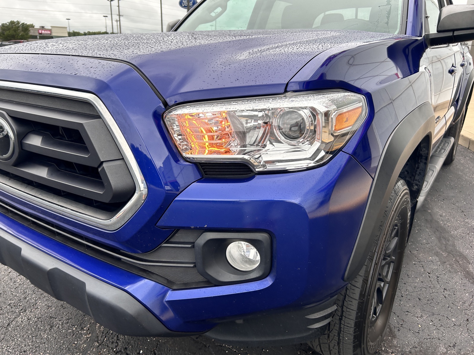 2023 Toyota Tacoma SR5 photo 5