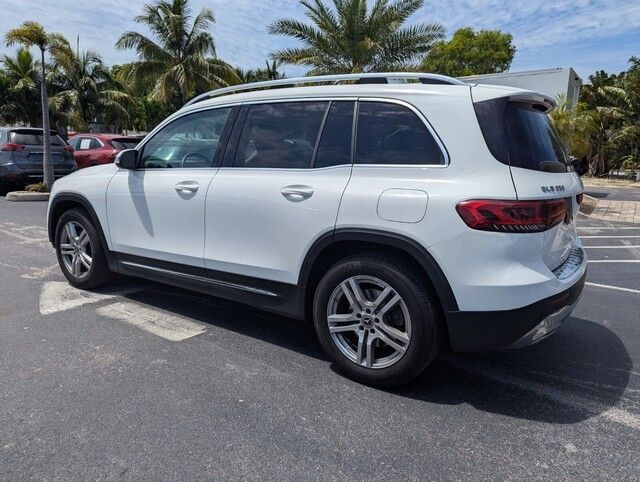 2020 Mercedes Benz GLB 250 4MATIC photo 3
