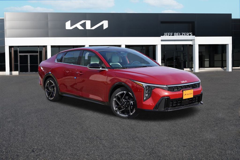 2025 Kia K4 GT-Line's photo