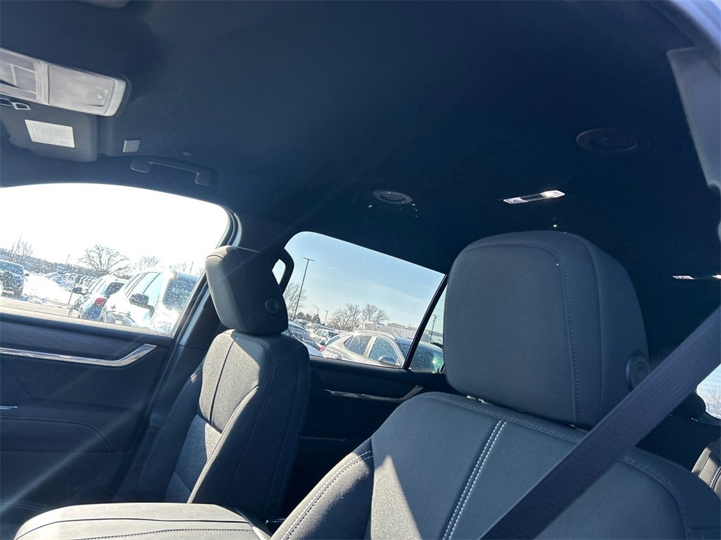 2026 GMC ACADIA - Image 28