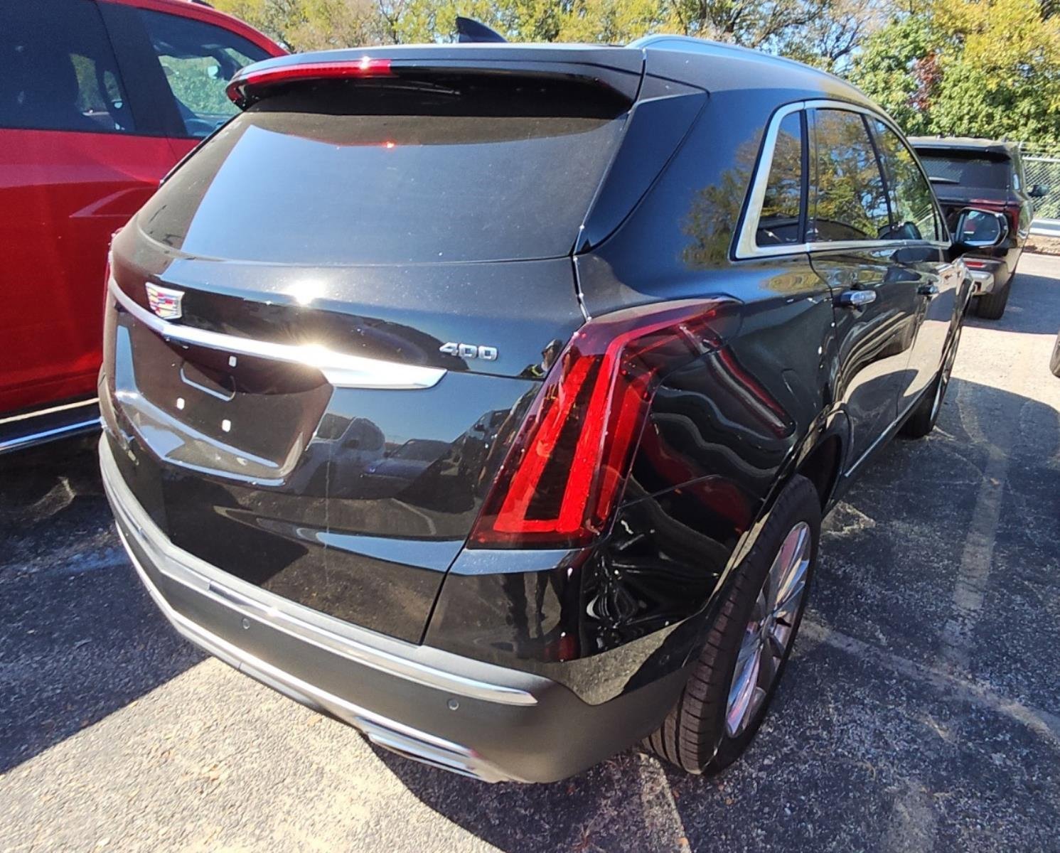 2025 Cadillac XT5 Premium Luxury photo 3