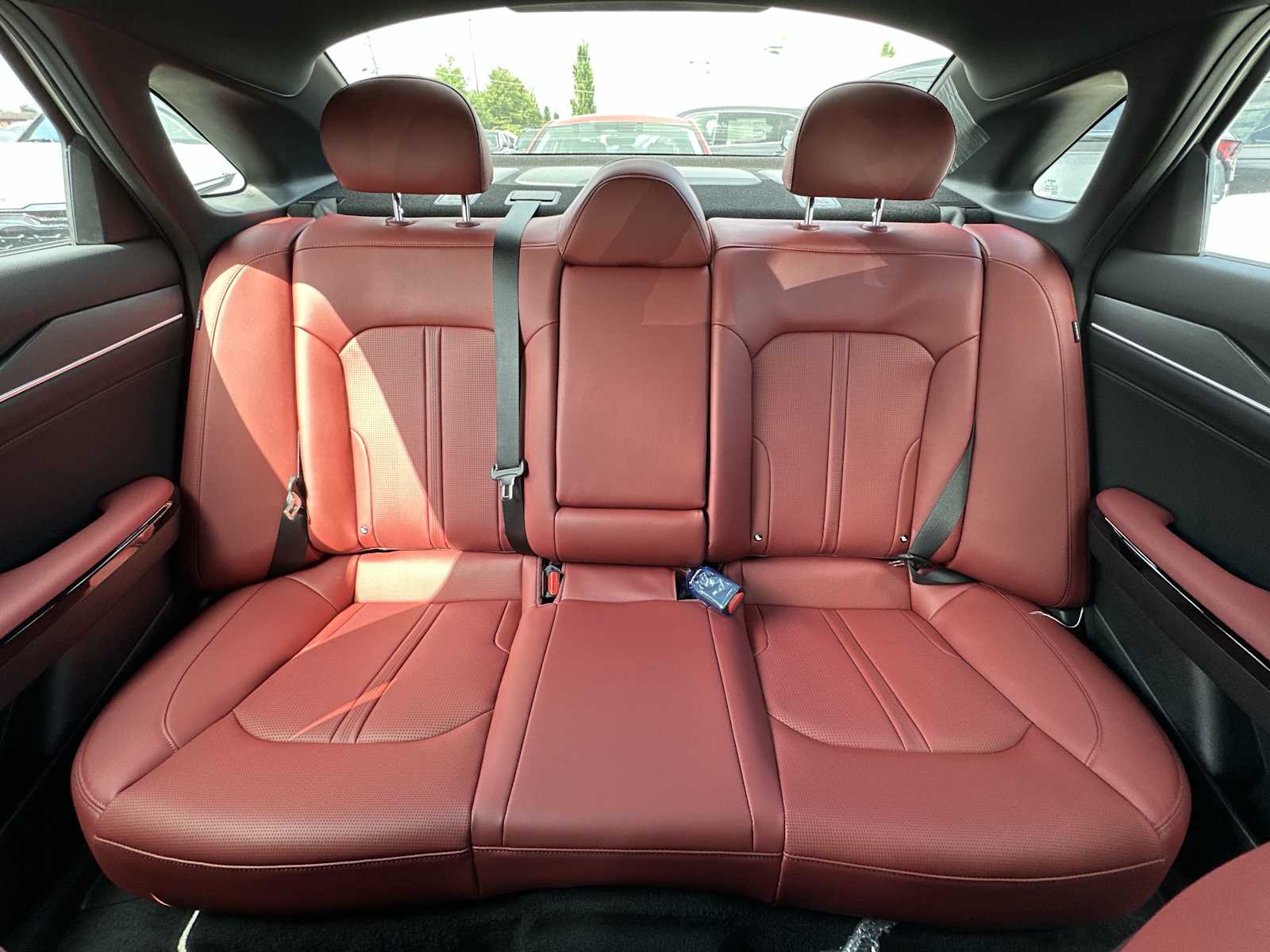 2025 Kia K5 GT-Line photo 15