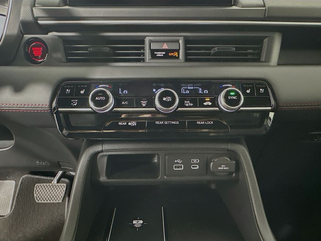2025 Honda Pilot Black Edition photo 11