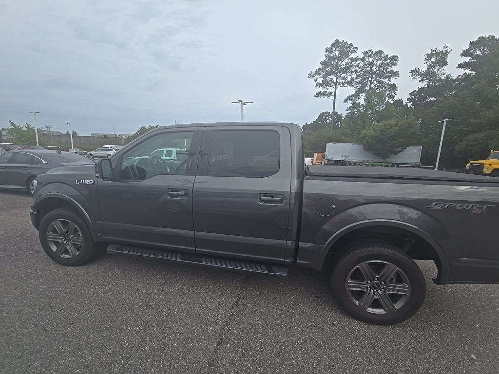 2020 Ford F-150 Lariat photo 8