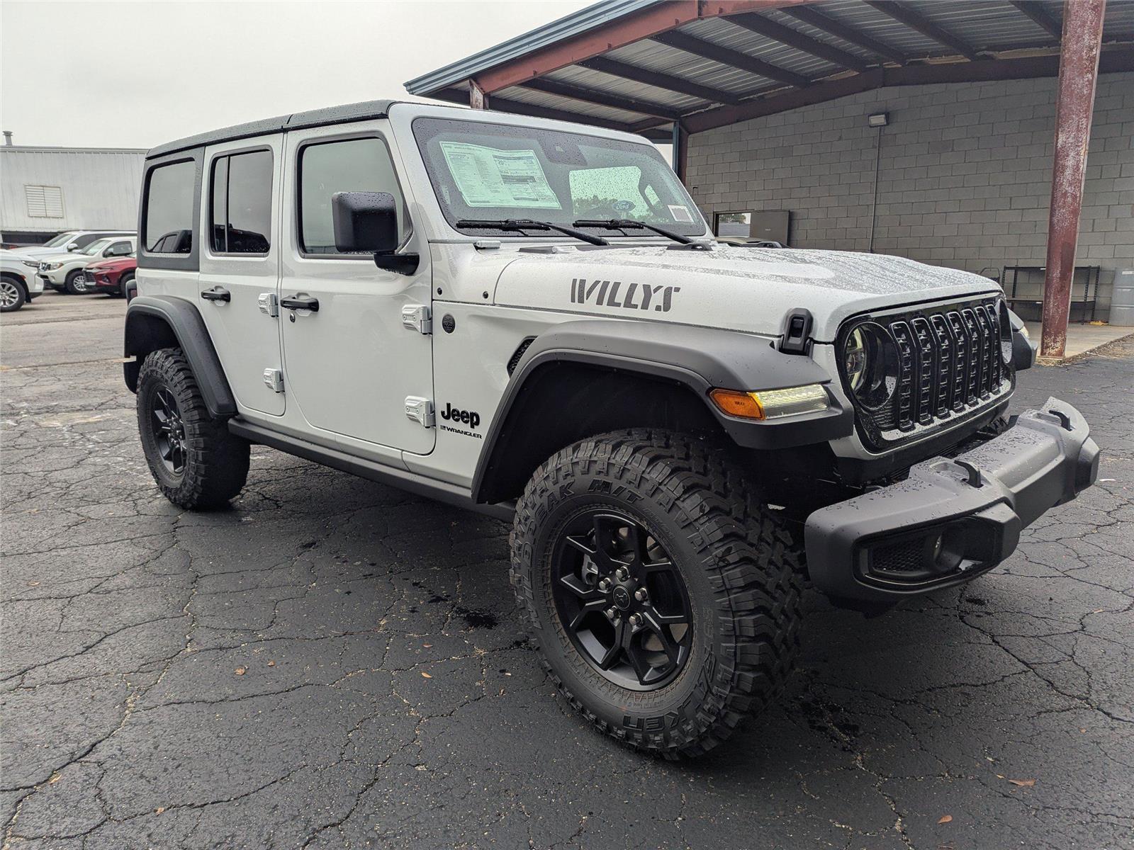 2025 Jeep Wrangler Willys photo 7