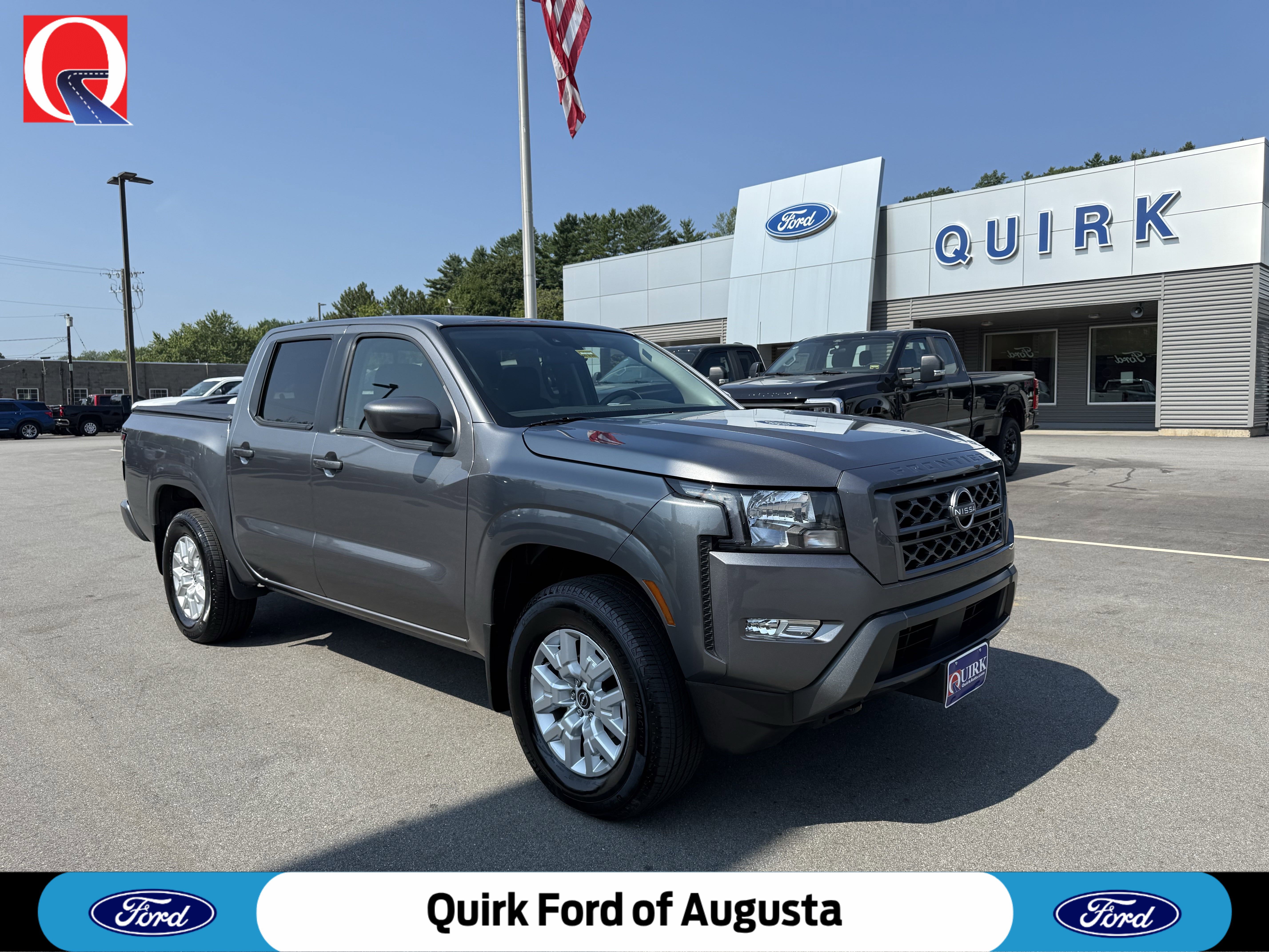 2024 Nissan Frontier SV's photo