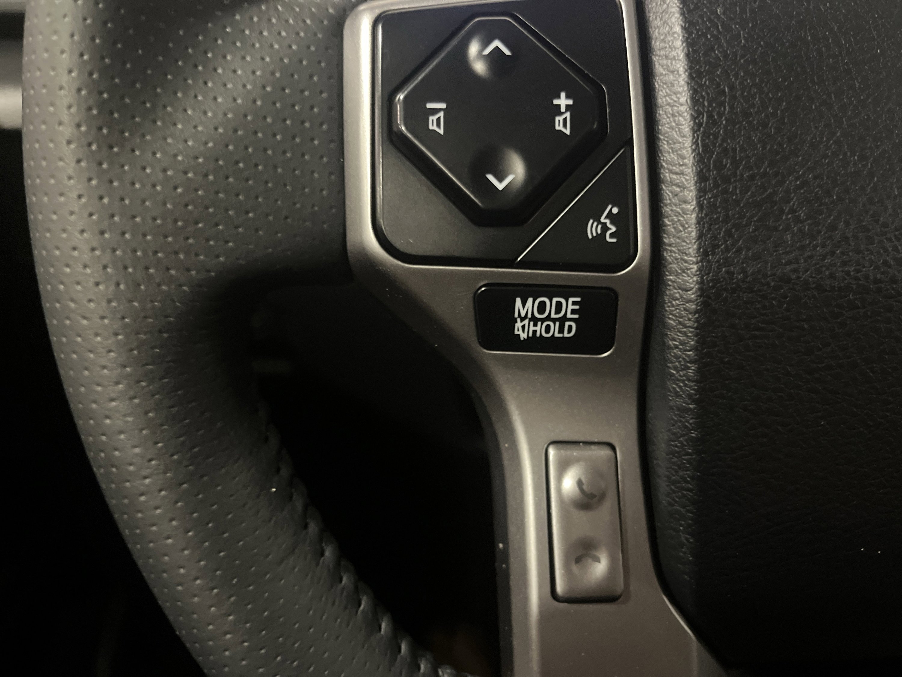 2022 Toyota 4Runner SR5 Premium photo 15