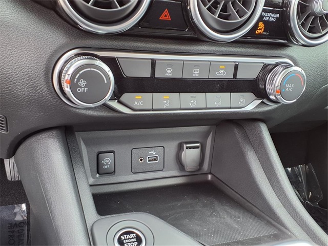 2025 Nissan Sentra S photo 16