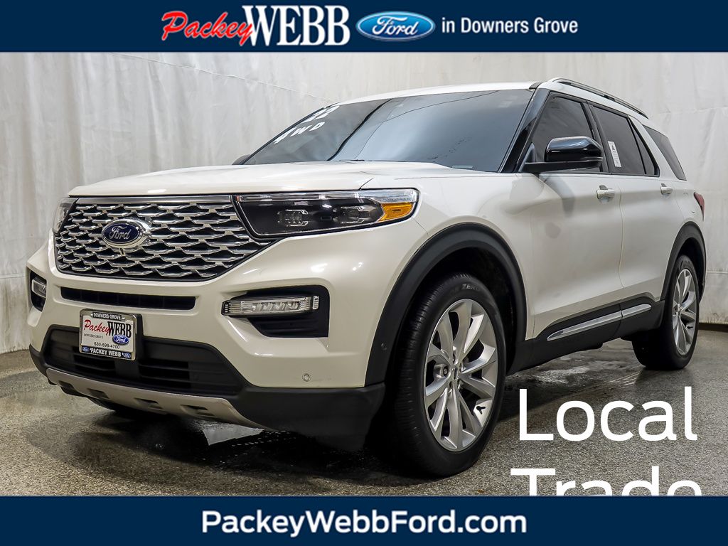 2022 Ford Explorer Platinum's photo