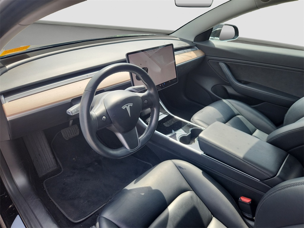 2018 Tesla Model 3 Long Range photo 9