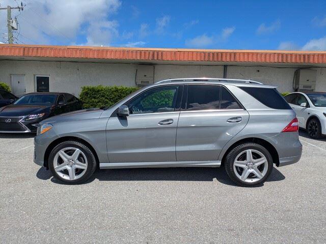 2015 Mercedes Benz ML 350 photo 2