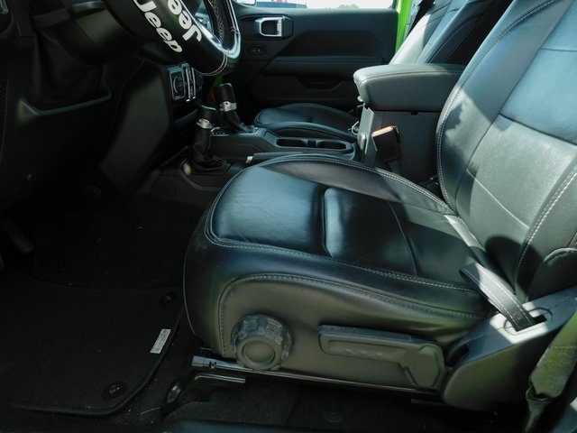 2021 Jeep Wrangler Unlimited Sahara photo 17