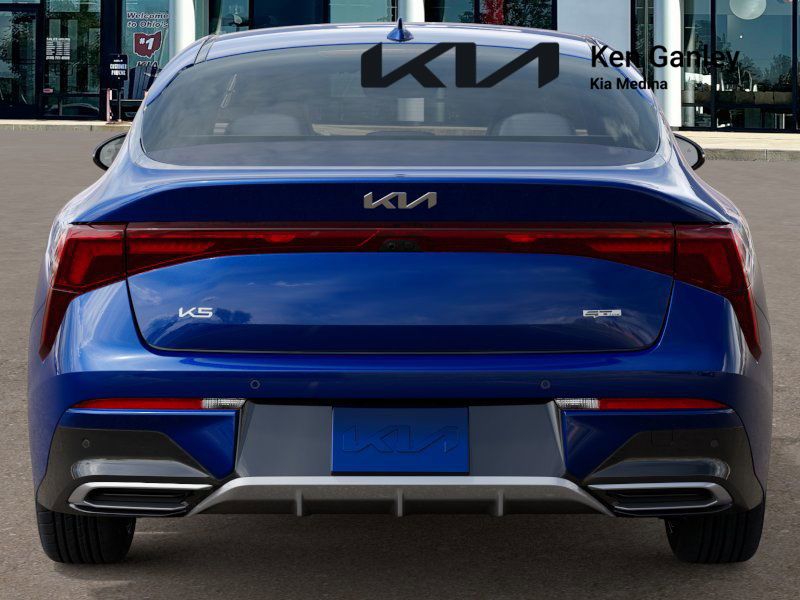 2026 Kia K5 GT-Line photo 11