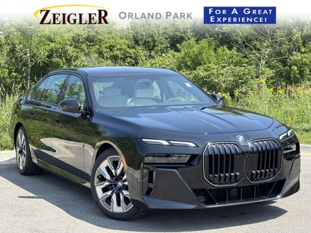 2025 BMW 760i