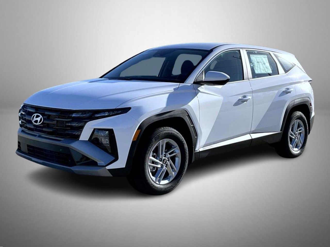 2026 Hyundai Tucson SE's photo