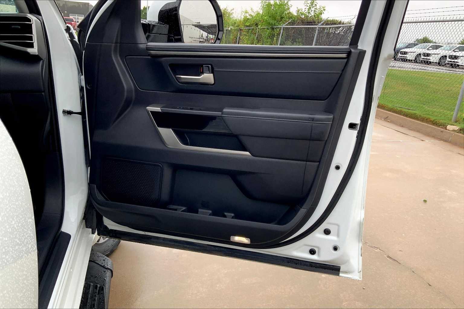 2023 Toyota Tundra Limited photo 22