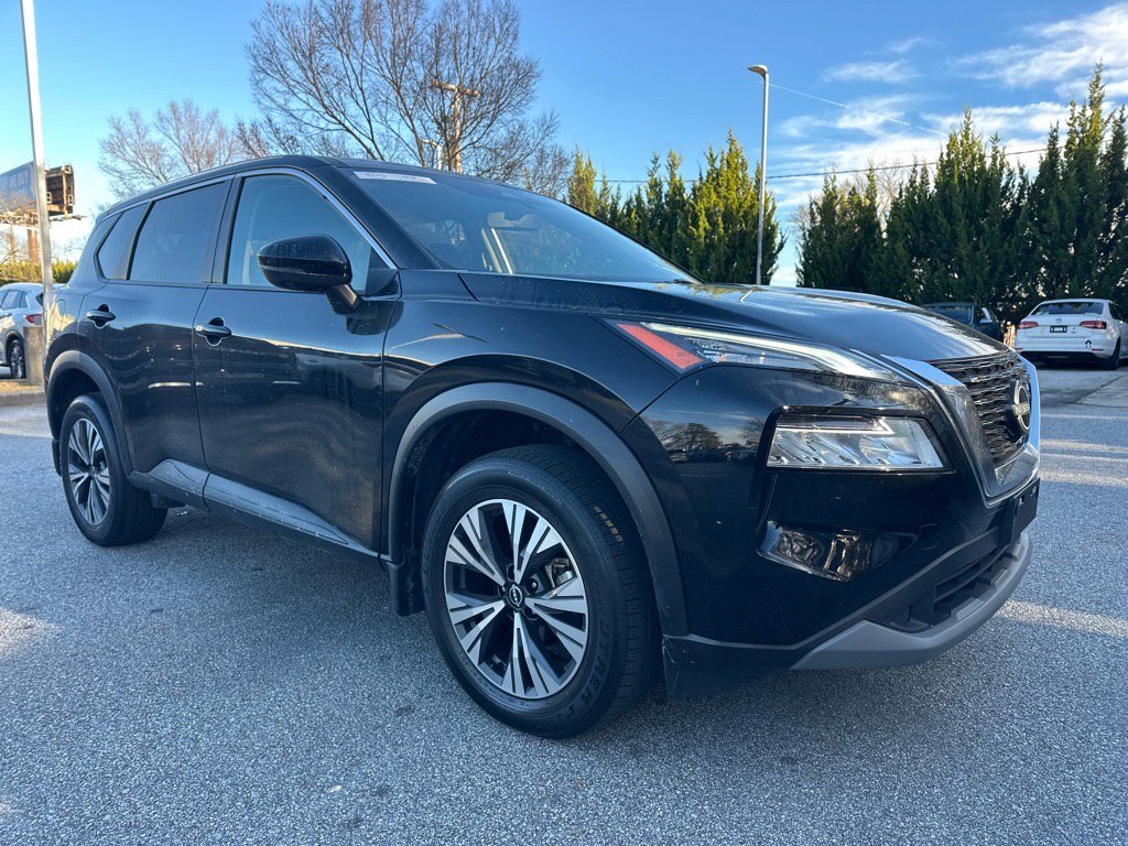 2023 Nissan Rogue SV's photo