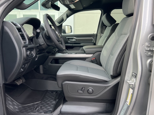 2025 Ram 1500 Big Horn Lone Star photo 6