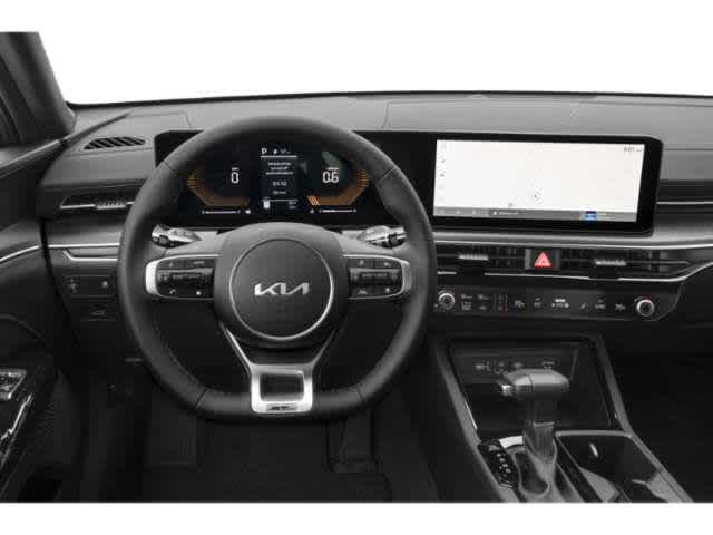 2026 Kia K5 GT-Line photo 4