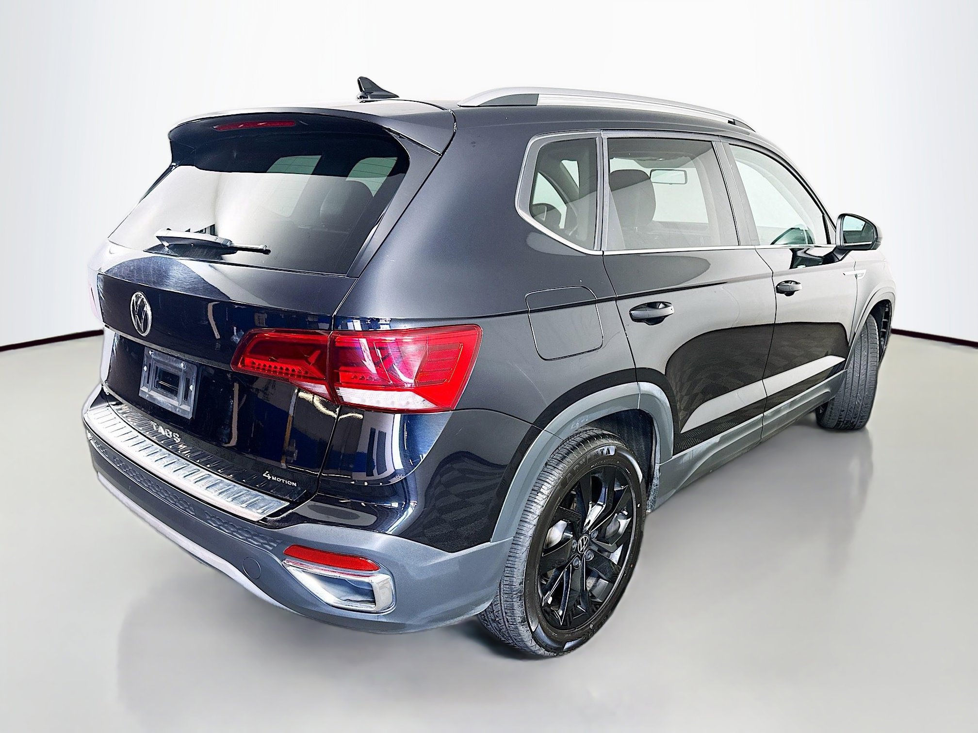 2022 Volkswagen Taos SE photo 7