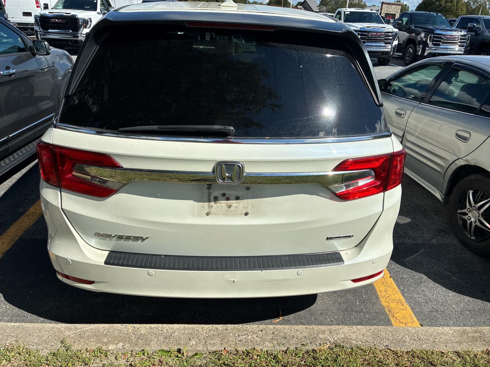 2018 Honda Odyssey Touring photo 5