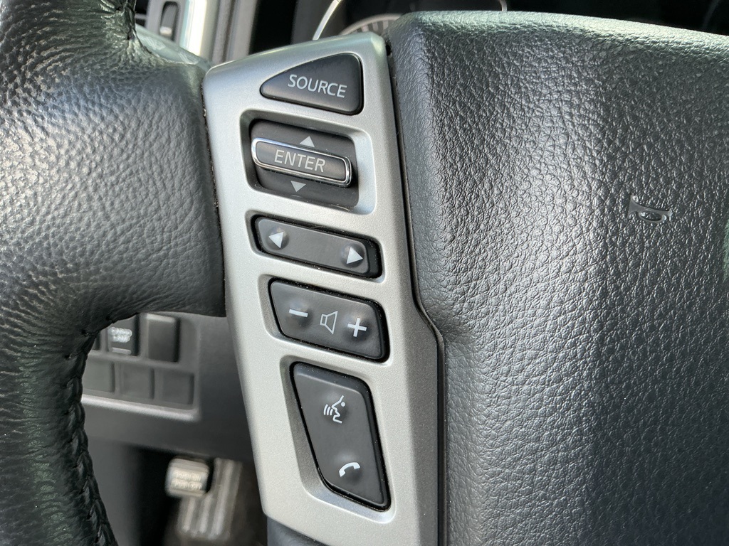 2019 Nissan Titan SV photo 17