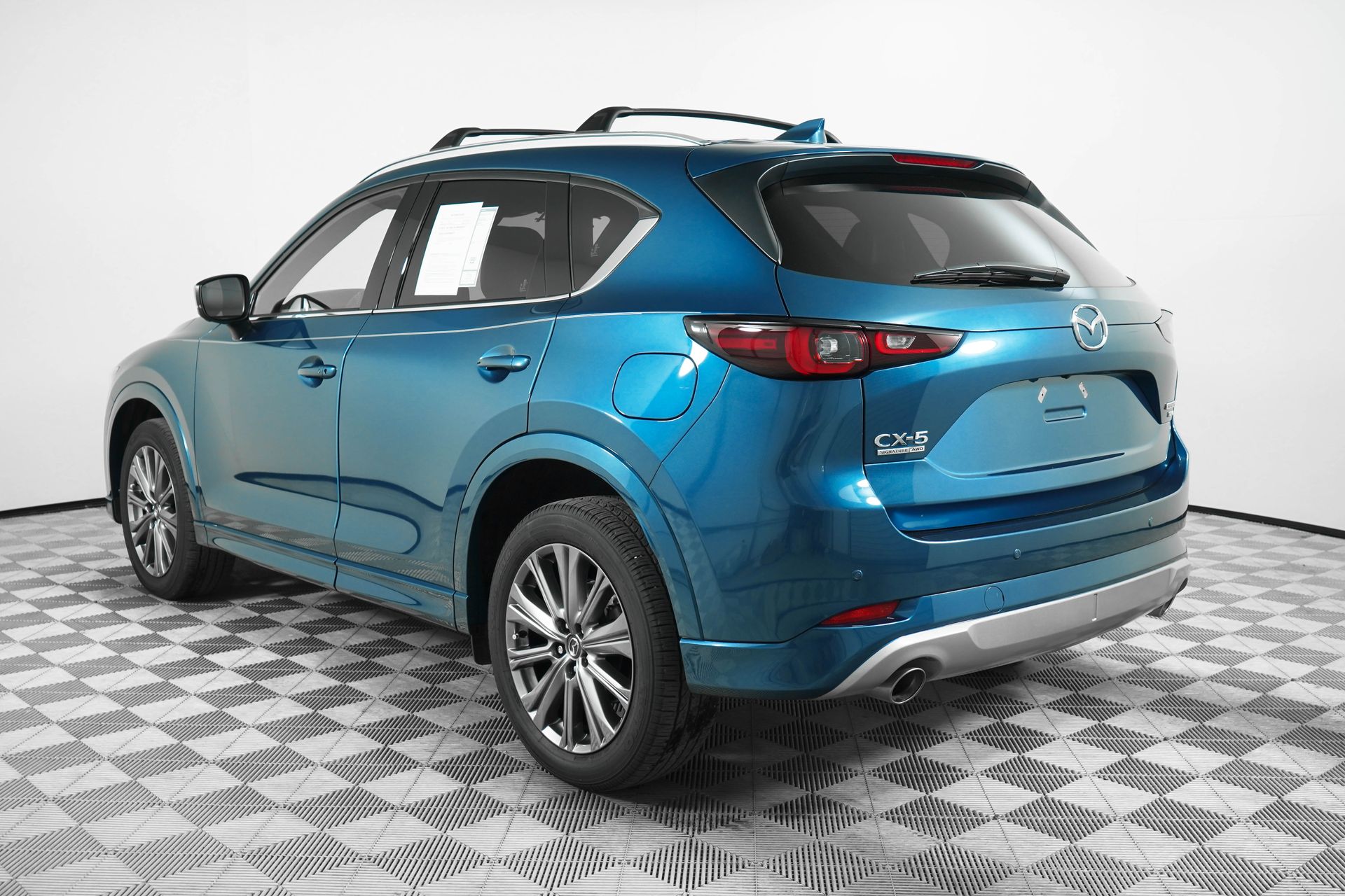 2024 Mazda CX-5 2.5 Turbo Signature photo 5