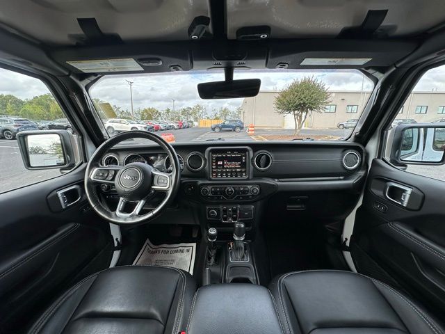 2022 Jeep Wrangler Unlimited Sahara 4xe photo 2