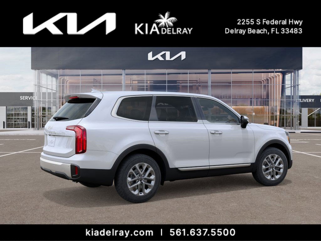 2025 Kia Telluride LX photo 4