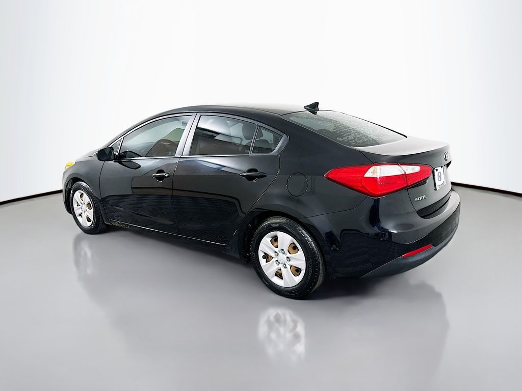 2016 Kia Forte LX photo 5