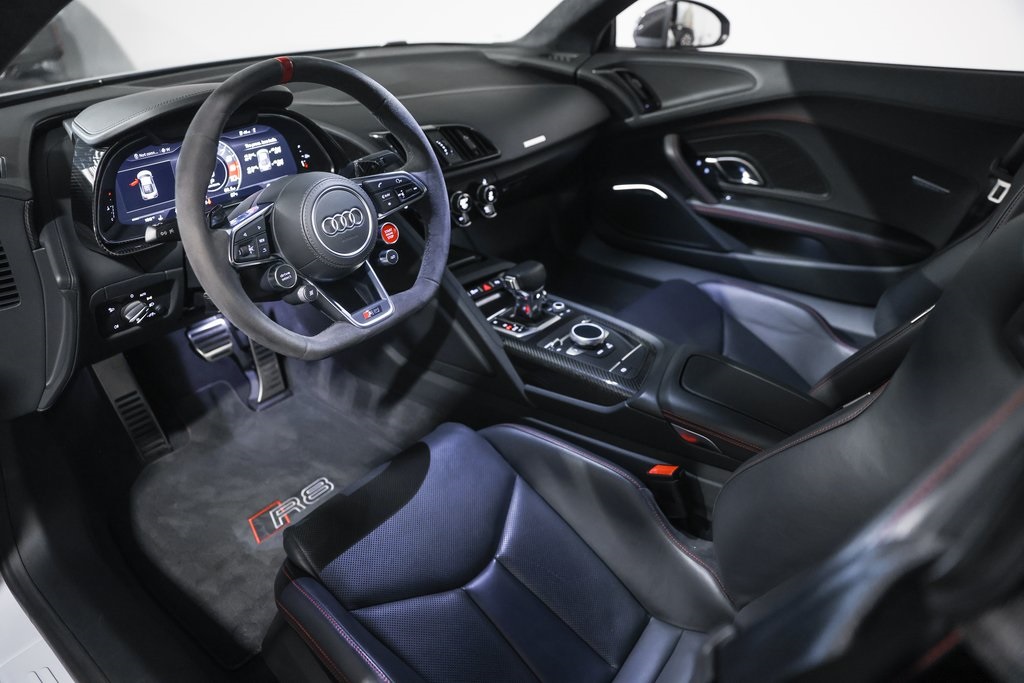 2018 Audi R8 5.2 Plus photo 27