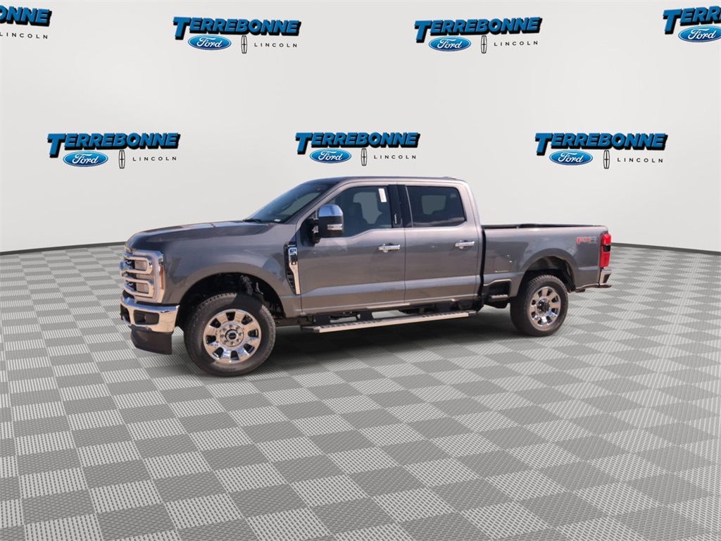2026 Ford F-250 Lariat photo 4