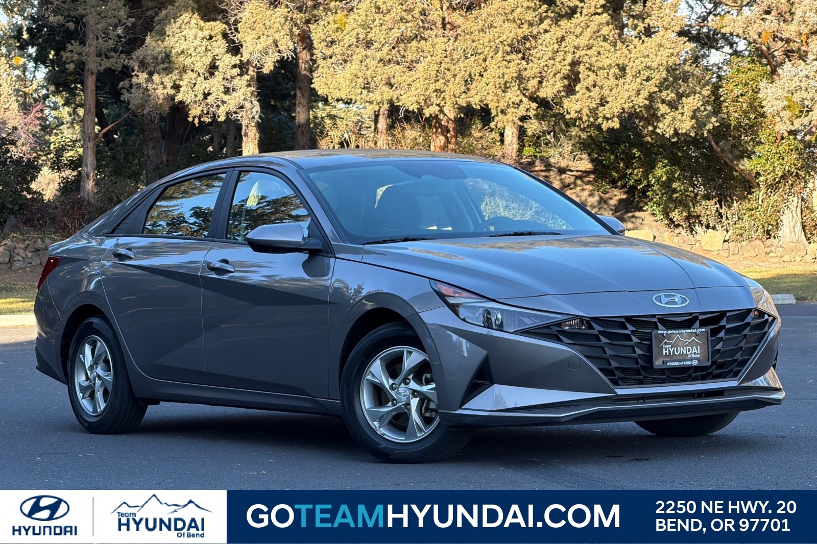 2023 Hyundai Elantra SE