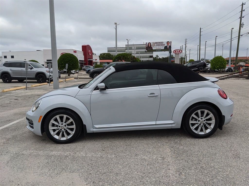 2017 Volkswagen Beetle 1.8T SE photo 4